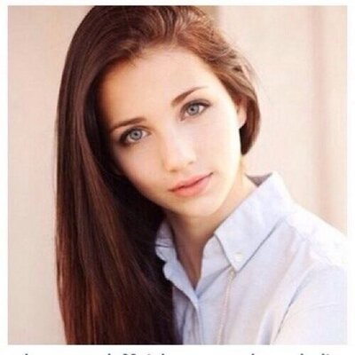 Profile Picture of Iris (@IrisHowardCWM) on Twitter