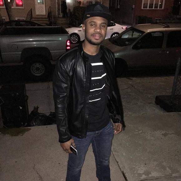 Profile Picture of Richard Blair (@richard_ip_man) on Poshmark