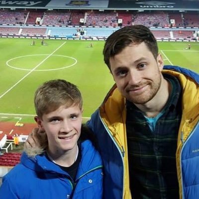 Profile Picture of Ross Holmes (@Rossholmes23a) on Twitter