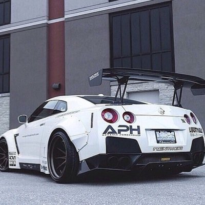 Profile Picture of Andrew (@avella2599) on Twitter