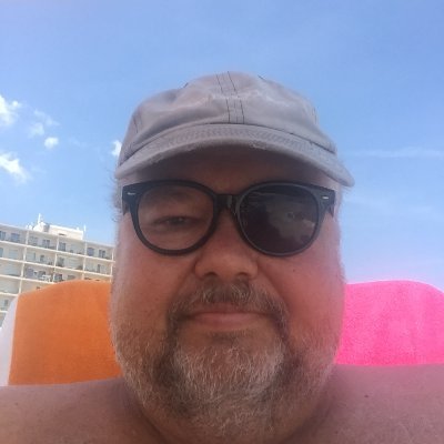 Profile Picture of Mike Ashley (@lrgsptswrtr) on Twitter