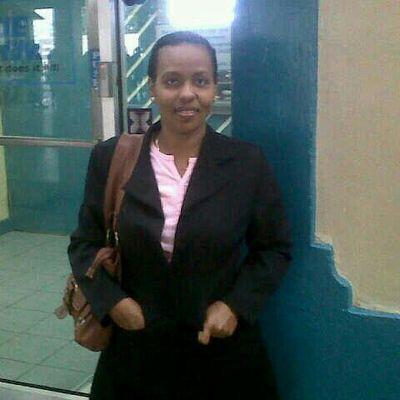 Profile Picture of Yvette Andrews (@chappygirl44) on Twitter