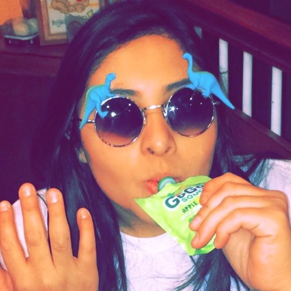 Profile Picture of Krista Ramirez (@kristaramirez) on Poshmark