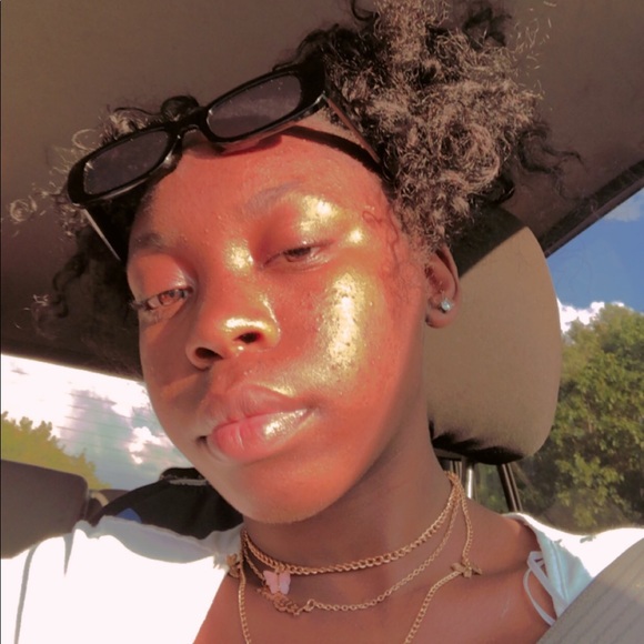 Profile Picture of Makayla Thomas (@kayla32207) on Poshmark