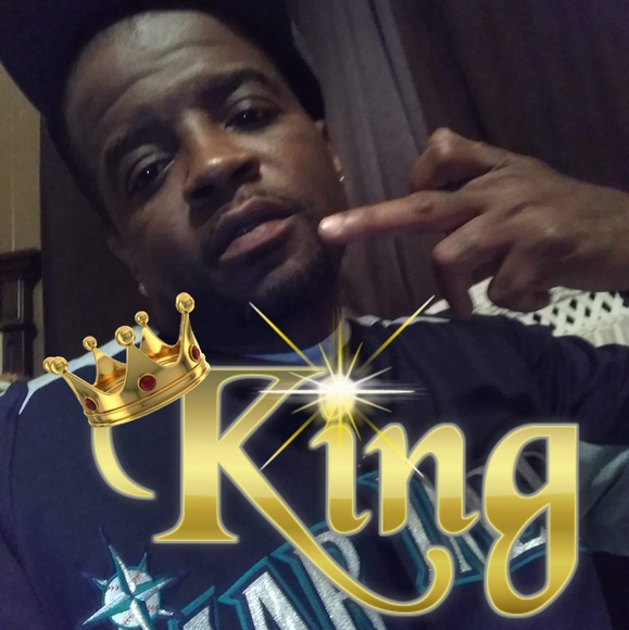 Profile Picture of Shaun Haggerty (@shaunhaggerty) on Poshmark