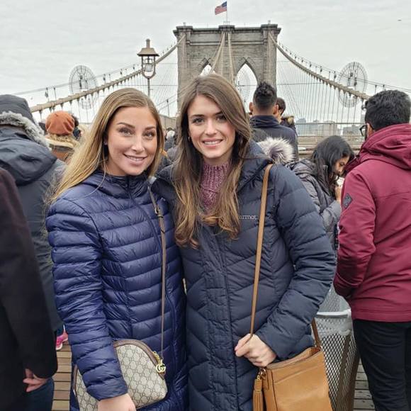 Profile Picture of Jackie Wortman (@jacquelineelise) on Poshmark