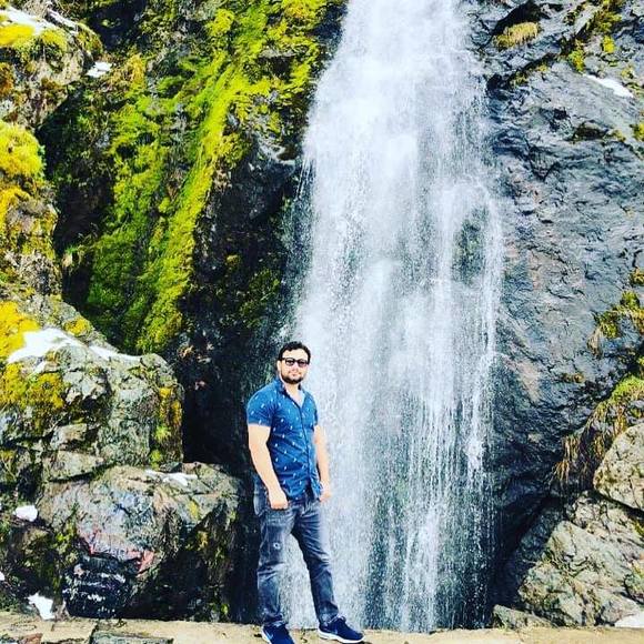 Profile Picture of Jawed Amiry (@jawedwafa1) on Poshmark