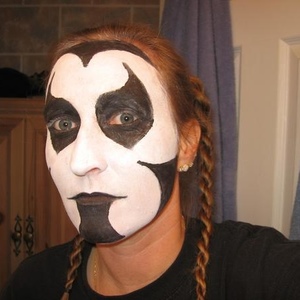 Profile Picture of Diane Mullen (@doomagoo) on Myspace