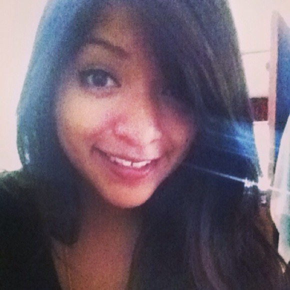 Profile Picture of Alex Bolanos (@duhhalex) on Poshmark