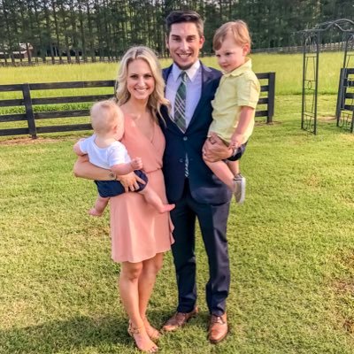 Profile Picture of Jenna (@jennahodge_8) on Twitter