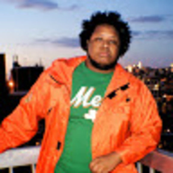 Profile Picture of Tyree Thomas (@waveimpala) on Poshmark