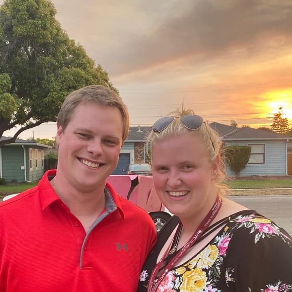 Profile Picture of Michaela Schuessler (@michaelaschuess) on Poshmark