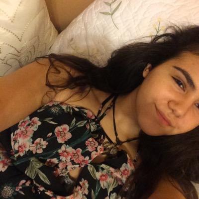 Profile Picture of Hay (@EleanorTozzo) on Twitter