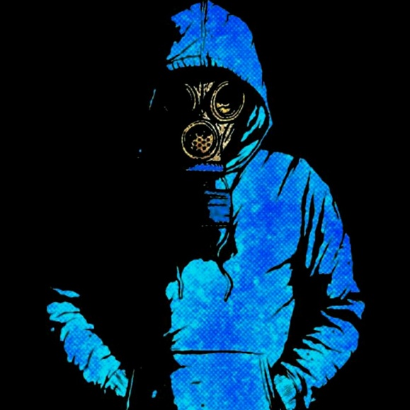 Profile Picture of Carlos Candelaria (@cycr1369) on Poshmark