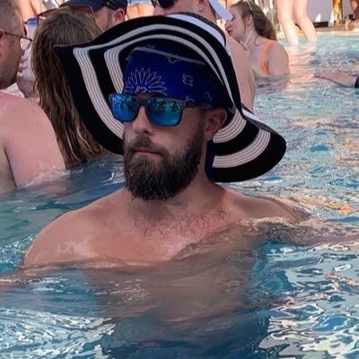 Profile Picture of Farmer (@Farmer_J23) on Twitter