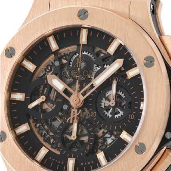 Profile Picture of Alejandro Valentin (@ale13345) on Poshmark