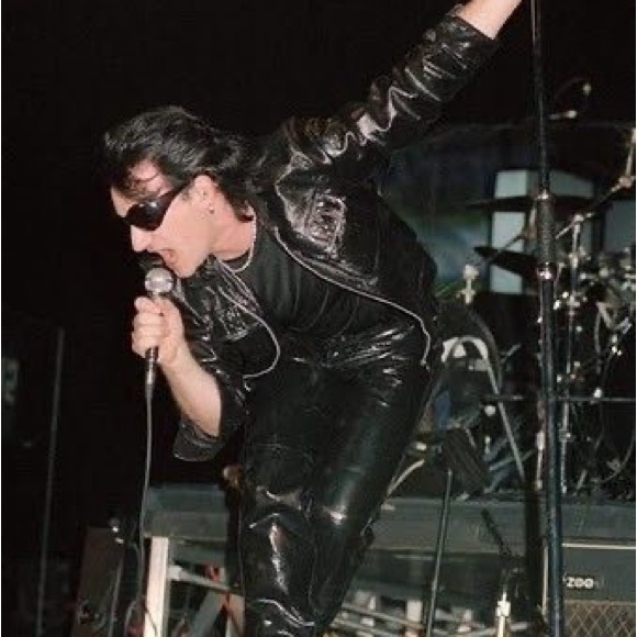 Profile Picture of Sam Farris (@samwinchester27) on Poshmark