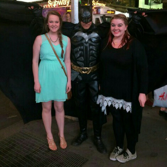 Kelly Mcfarlane - Poshmark Profile Picture of Kelly Mcfarlane (@kellyyann345) on Poshmark