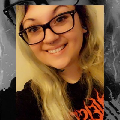 Profile Picture of Jennifer Zawacki  ☠ (@Wacki_Kat) on Twitter