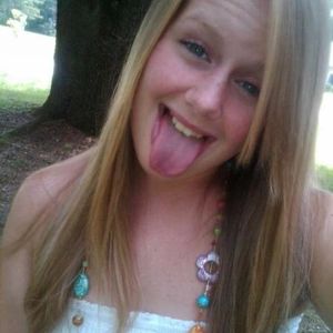 Profile Picture of Kassi Tarlton (@cfieldsftball13) on Myspace