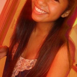 Profile Picture of Lizeth Ramos (@lizsmiles92) on Myspace