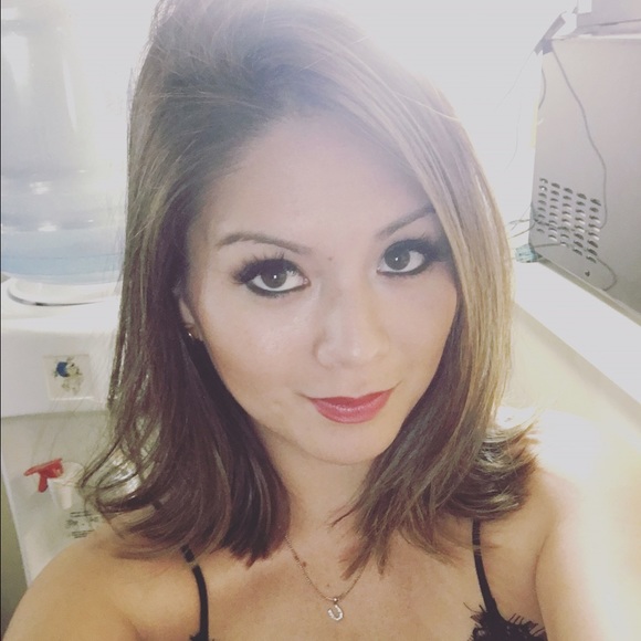 Profile Picture of Misha Maletta (@mishanicole) on Poshmark