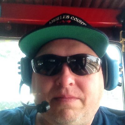 Profile Picture of Mike Rohl (@1redlight) on Twitter