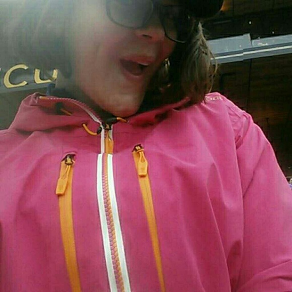 Beth Heiss - Poshmark Profile Picture of Beth Heiss (@mbheiss) on Poshmark