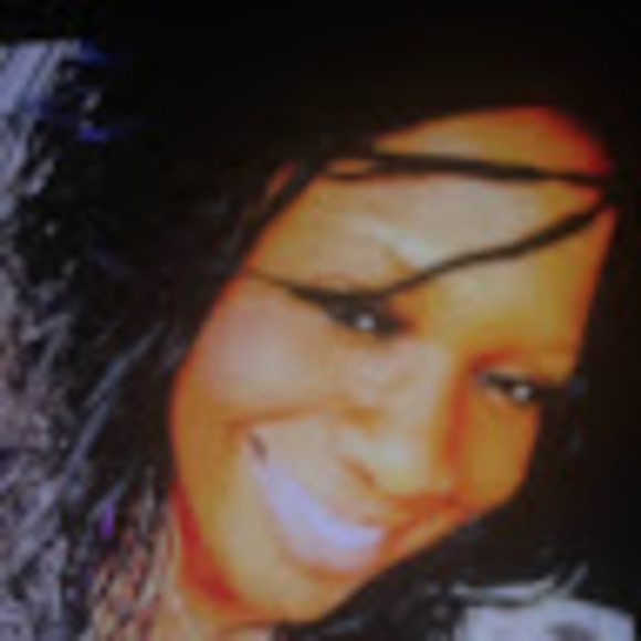 Profile Picture of Alicea Parker (@iamalicea) on Poshmark