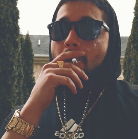 Profile Picture of Jaye Beverlin (@jayebeverlin) on Poshmark