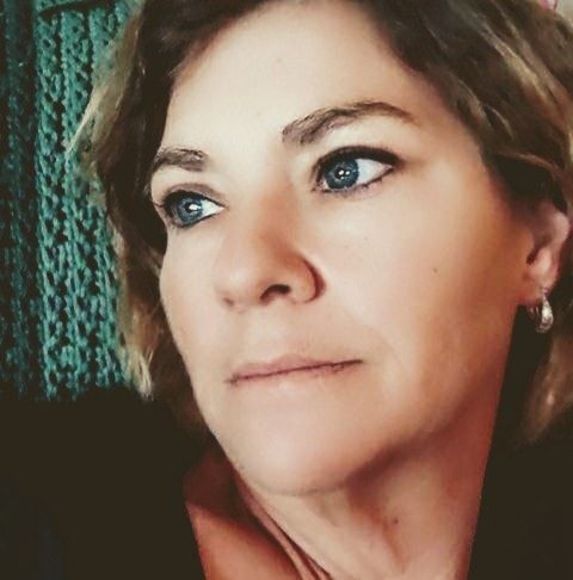 Profile Picture of Stacey carr Evrard (@staceycarr) on Poshmark