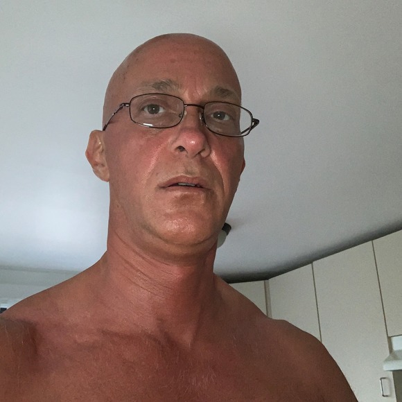 Profile Picture of Jeff Pelkey (@jeff_pelkey) on Poshmark