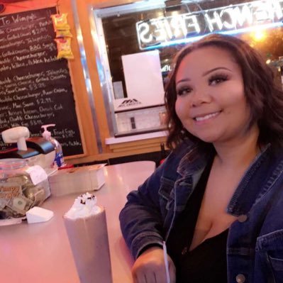 Profile Picture of Madi (@MadisonSummers1) on Twitter