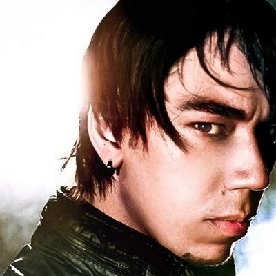 Profile Picture of Max Klein (@DreamslaveDS) on Twitter