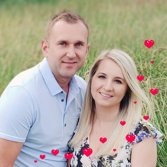 Profile Picture of Nadia Mandroshchuk (@nadiaman86) on Poshmark