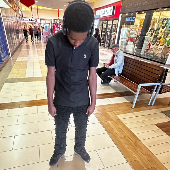 Profile Picture of Jihad Lindsey (@jihadlindsey) on Poshmark