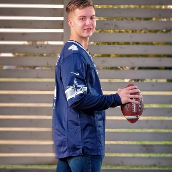 Luke Shepherd - Poshmark Profile Picture of Luke Shepherd (@lukeshepherd617) on Poshmark