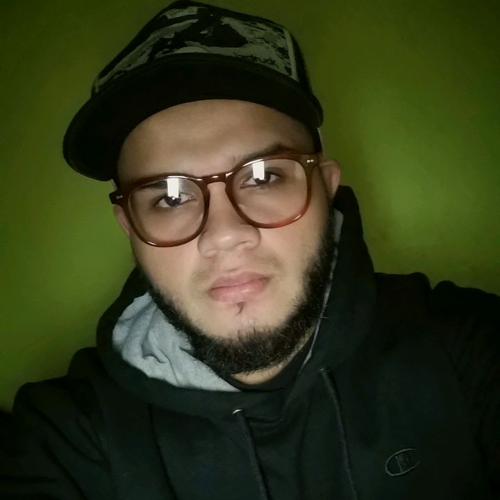 Brandon Valverde - Tiktok Profile Picture of Brandon Valverde (@brandonvalverde08) on Tiktok