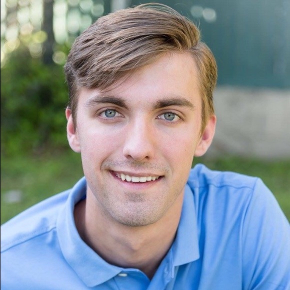 Profile Picture of Drew Marshall (@dmarsh99) on Poshmark