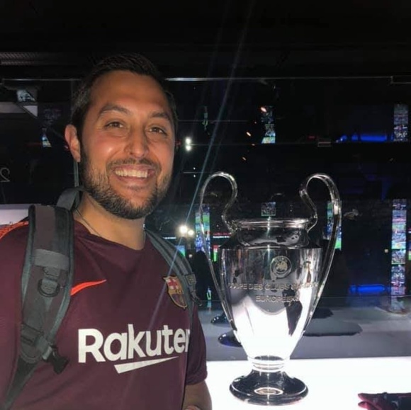 Profile Picture of Peter Castillo (@peterlcastillo) on Poshmark