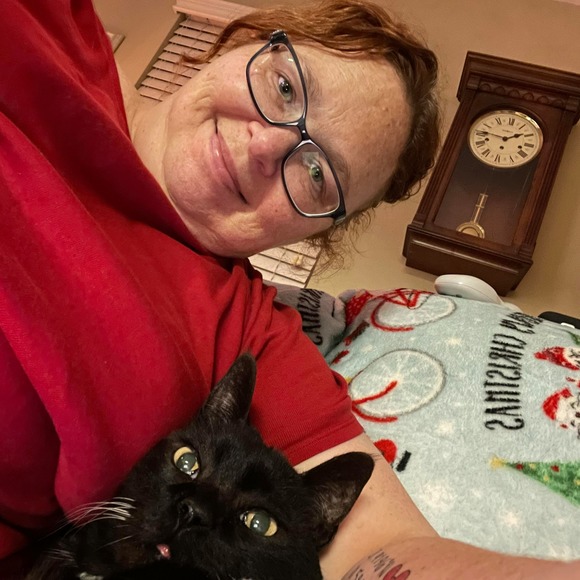 Profile Picture of Christine Orecchio (@caostampin) on Poshmark