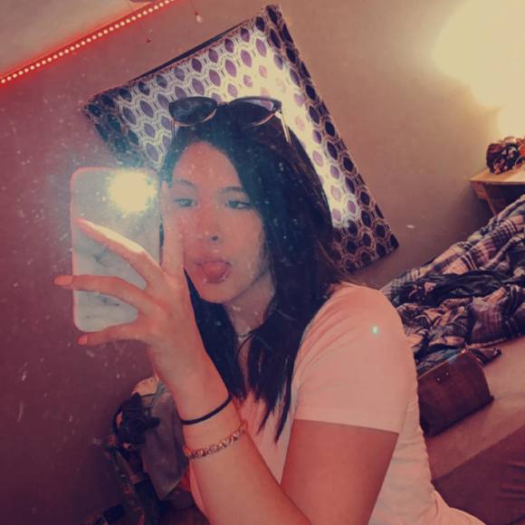 Profile Picture of Brileigh Mcalister (@bjmcalister02) on Poshmark