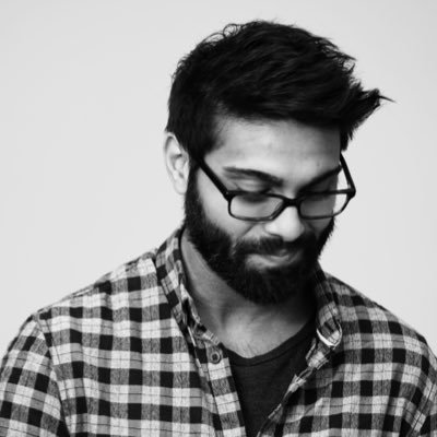 Profile Picture of Vinesh Shah (@vineshS86) on Twitter