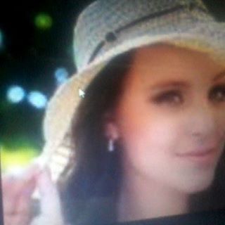 Profile Picture of Amanda Alburquerque (@Amanda-Alburquerque) on Facebook