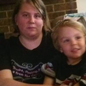 Profile Picture of Sharron Howard (@sharron676) on Myspace