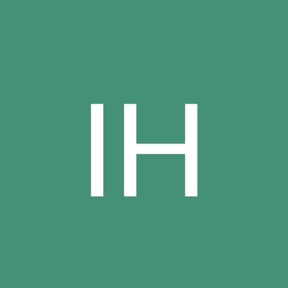 Profile Picture of Issa Hasan ahmad (@mrissaahmad) on Poshmark