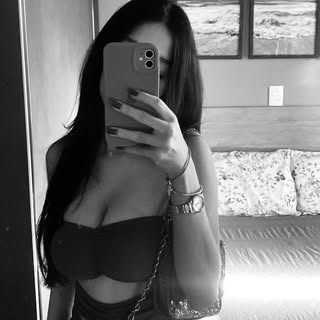 Profile Picture of Maria Eduarda (@_mabelloo) on Instagram