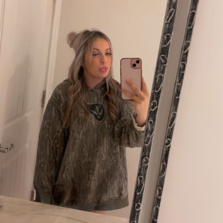 Profile Picture of 🖤✈️𝓴𝓮𝓲𝓵𝓮𝓮𝓯𝓪𝓲𝓽𝓱✈️🖤 (@kf3225) on Tiktok