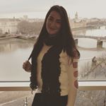 Profile Picture of Sari Schwartz (@sari__schwartz) on Instagram