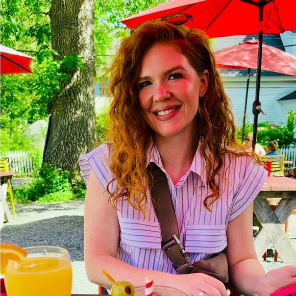 Profile Picture of Hannah Prescott (@hprescott15) on Poshmark